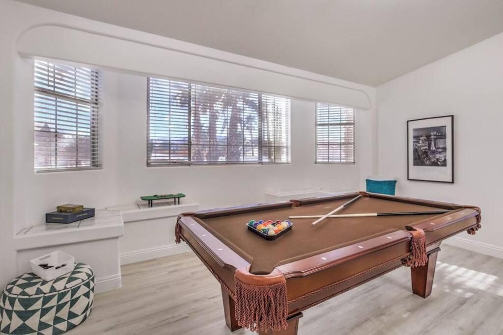 Cozy Desert Retreat - Pool, Spa, Views Henderson Exterior photo