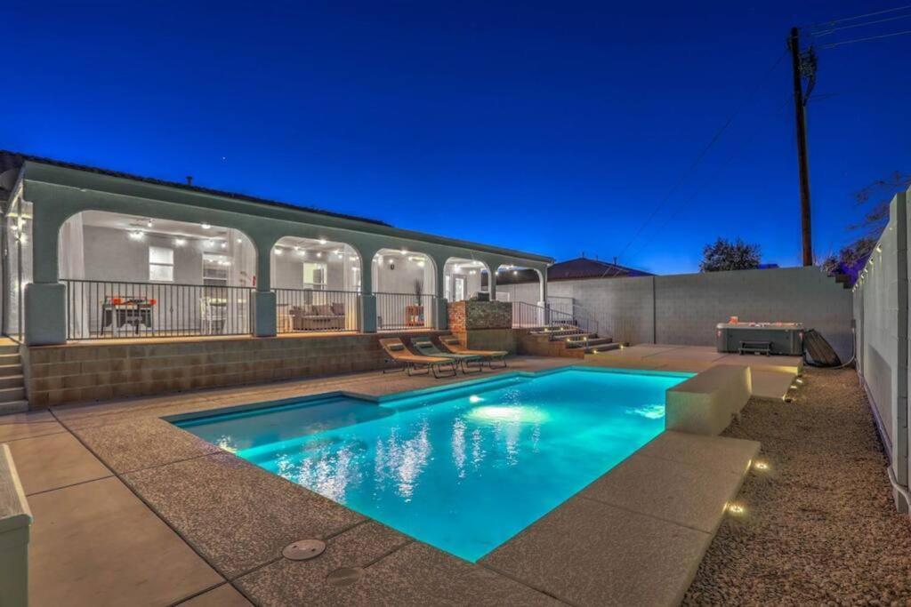 Cozy Desert Retreat - Pool, Spa, Views Henderson Exterior photo